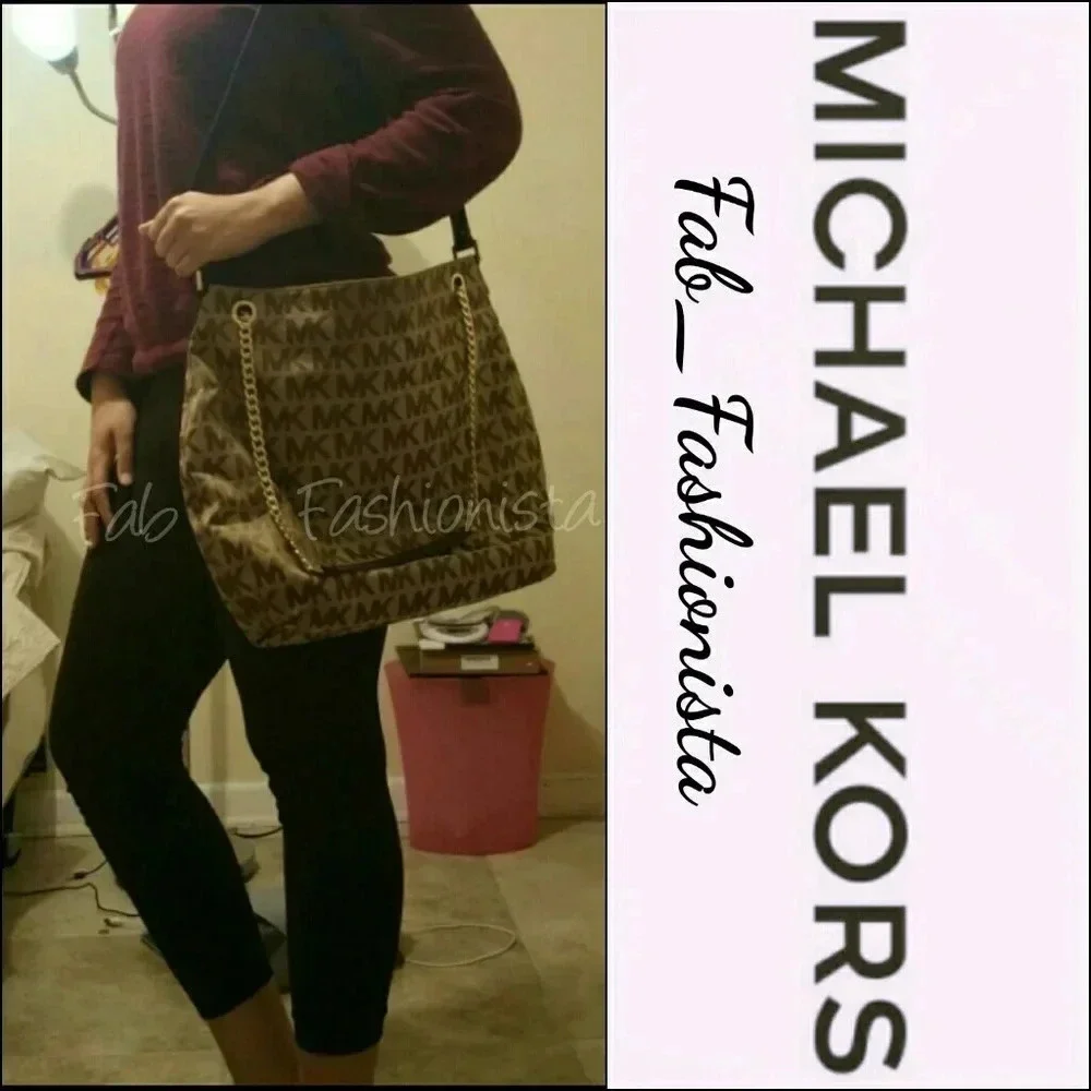 MICHAEL KORS CROSSBODY BAG